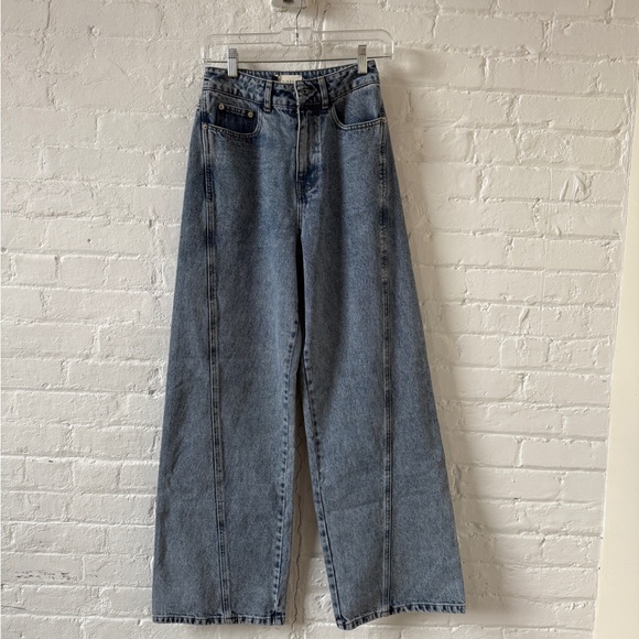NWT Dissh Carson Mid Blue Wide Leg Jean - Picture 2 of 7